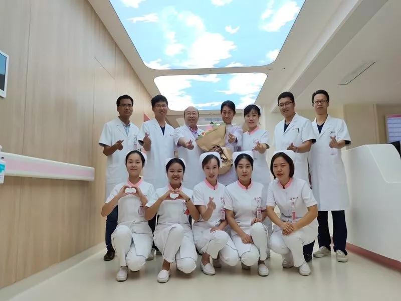 這個國慶，西安國際醫(yī)學中心人用守護向祖國深情表白