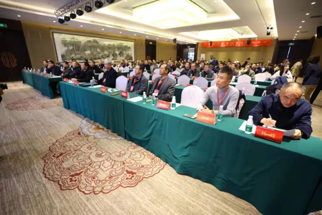 三秦網報道—西安國際醫(yī)學中心醫(yī)院“腦膠質瘤綜合診療中心”啟動