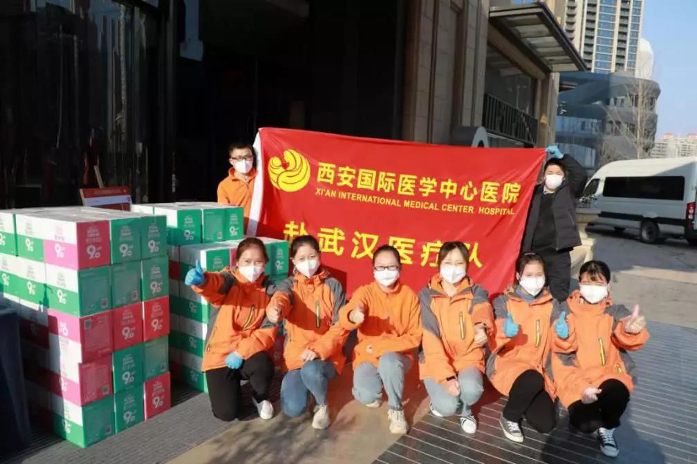 向醫(yī)療隊的女漢子致敬！