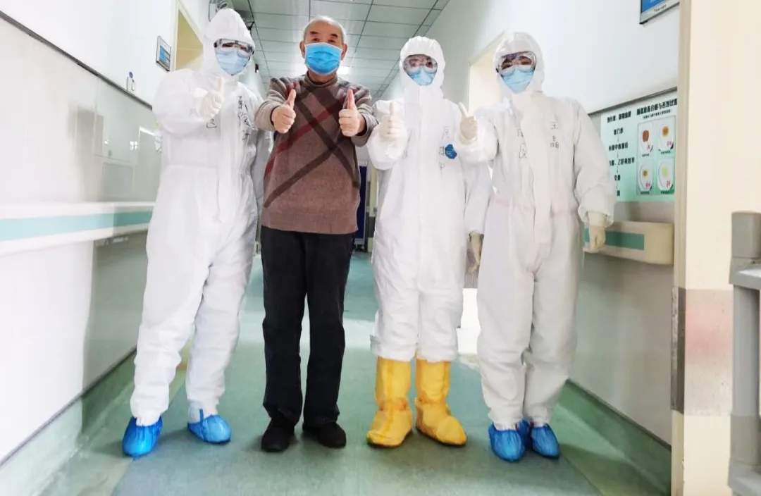 【戰(zhàn)“疫”人物】 堅定?信心?在線——記西安國際醫(yī)學(xué)中心醫(yī)院胸科醫(yī)院廖建軍