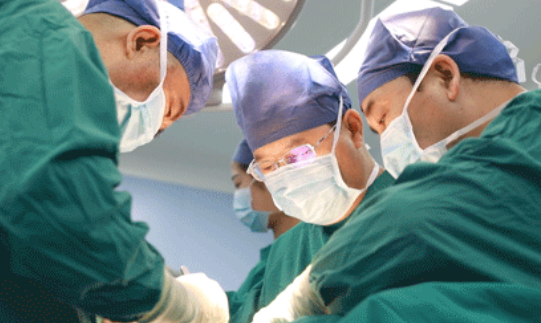 陜西網(wǎng)—世界首例！西安國際醫(yī)學(xué)中心醫(yī)院骨科完成高難度、高科技3D打印可動人工頸椎-椎間盤復(fù)合體植入術(shù)