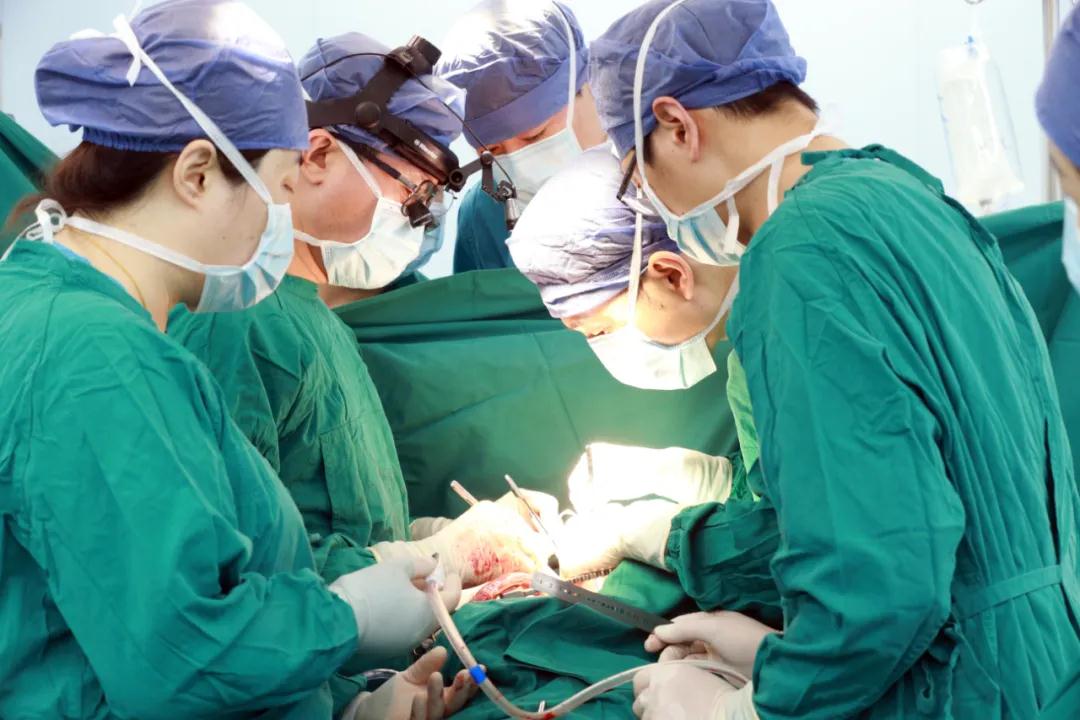 陽光網(wǎng)—春節(jié)期間，西安國際醫(yī)學(xué)中心醫(yī)院完成多臺(tái)主動(dòng)脈夾層兇險(xiǎn)術(shù)