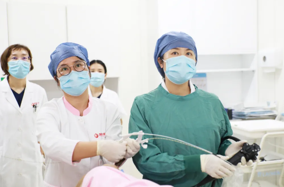 闌尾炎一定要做手術(shù)嗎？創(chuàng)傷小、無疤痕……來看看這個安全有效的內(nèi)鏡治療方法