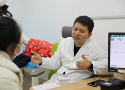 腦癱偏癱患者福音！我院“腦癱偏癱完美梯度療法診療”門診開診