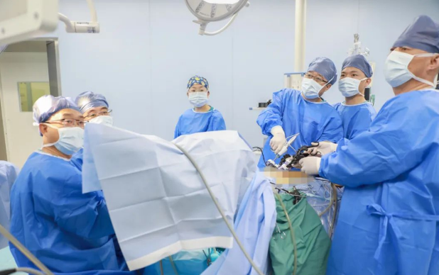 病變距肛門僅4厘米！滅瘤保肛！我院成功完成直腸癌“榻榻米”手術(shù)