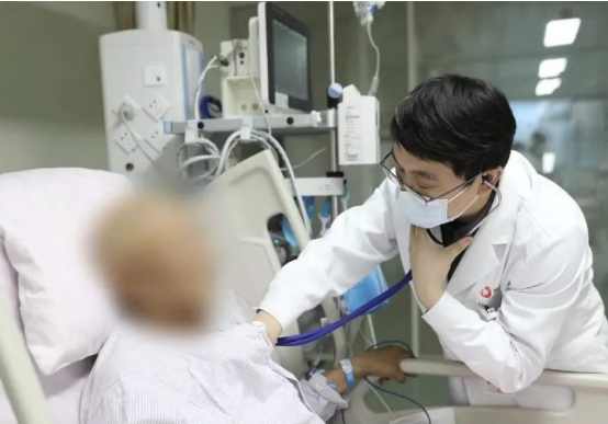 大醫(yī)之道|王武平：腳踏實(shí)地，仰望星空