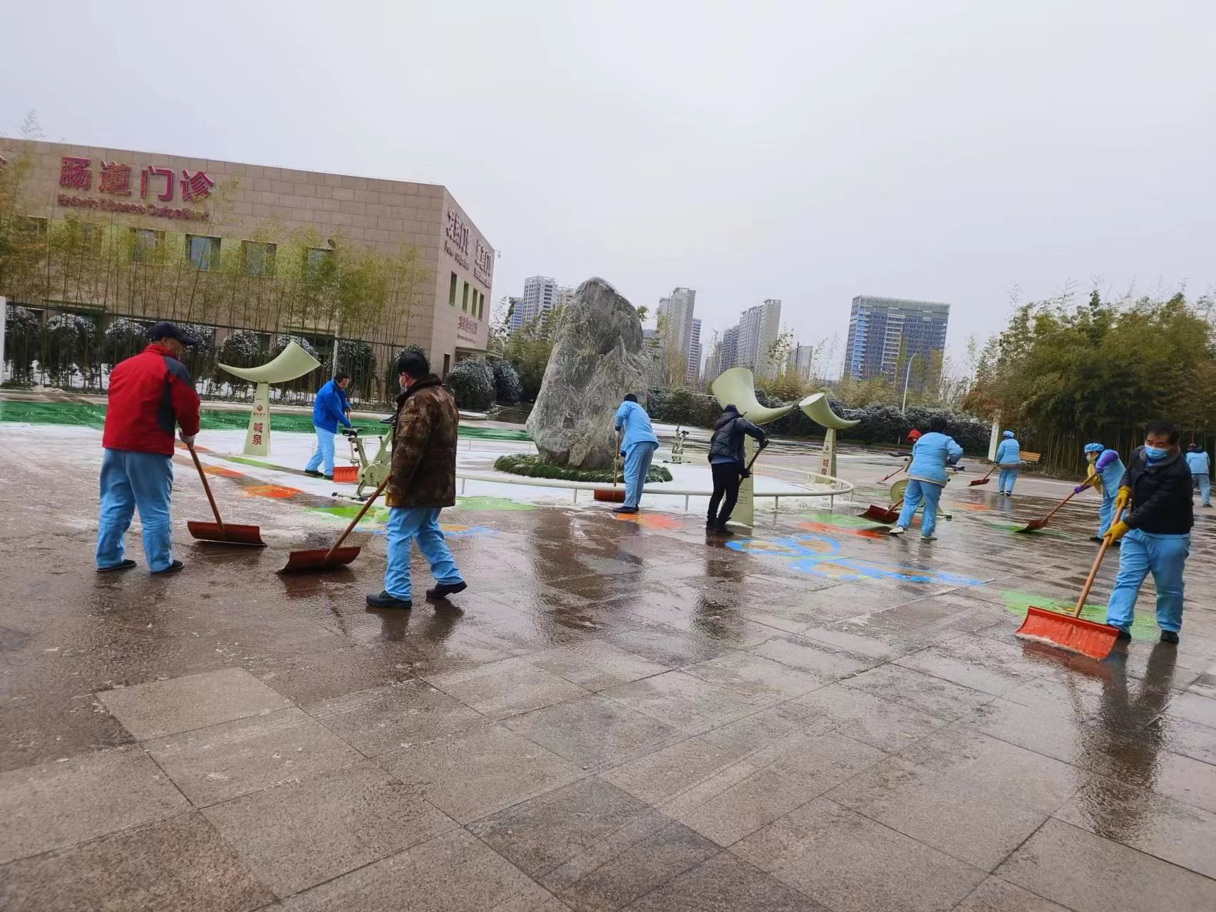 雪很美，他們也很美