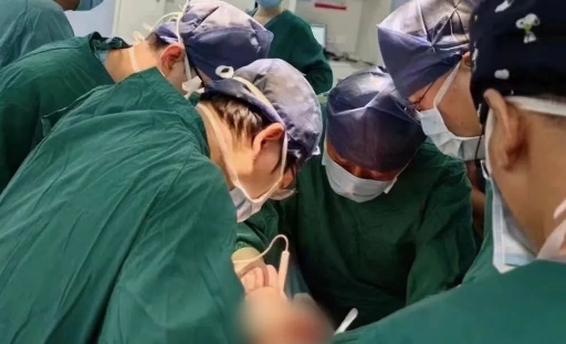 突破氣管外科極限！硬核技術(shù)讓患者重獲新生